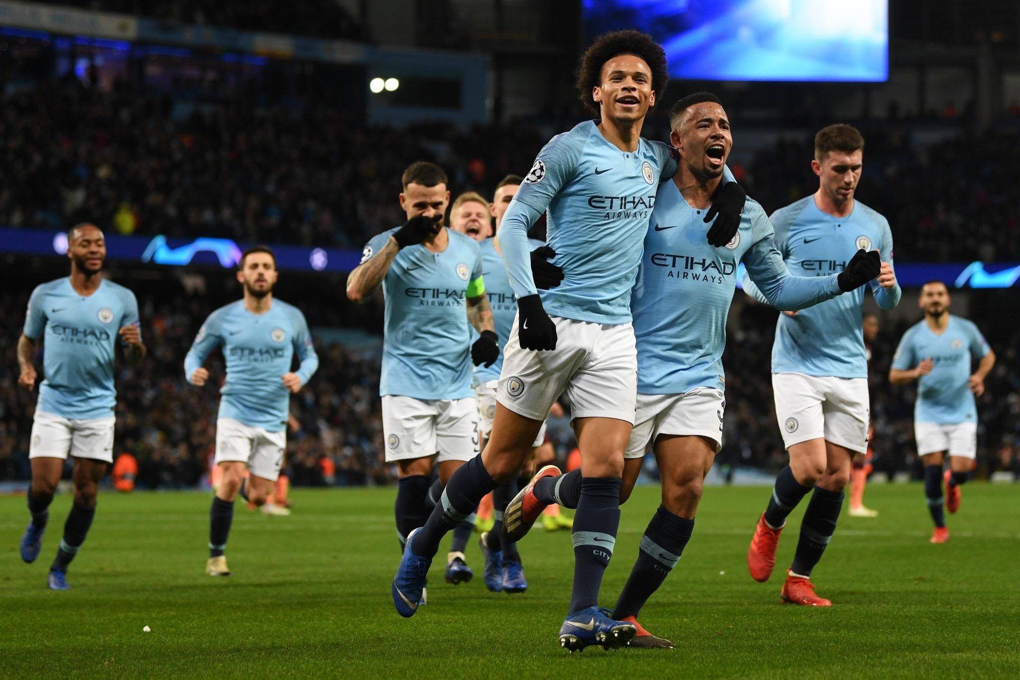 并为球队提 并为球队提